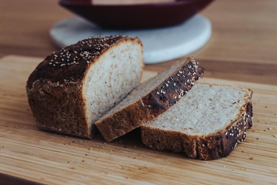 découvrez le réconfort inégalé de la comfort food, une cuisine réconfortante qui évoque des souvenirs chaleureux. plats crémeux, saveurs authentiques et ingrédients simples se mélangent pour combler votre appétit et réchauffer votre cœur. plongez dans l'univers des recettes qui font du bien !